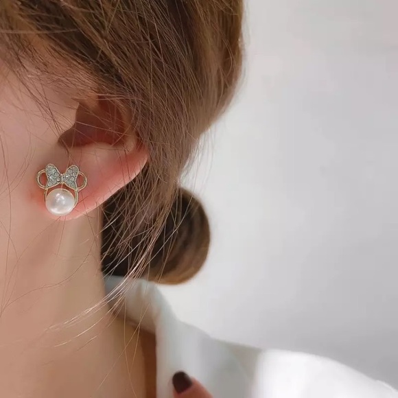 "Love You For Ears & Ears" Minnie Mouse Disney Gold Diamond Pearl Cute Earrings - Picture 3 of 8
